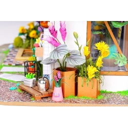 Model Domek w kwiatach